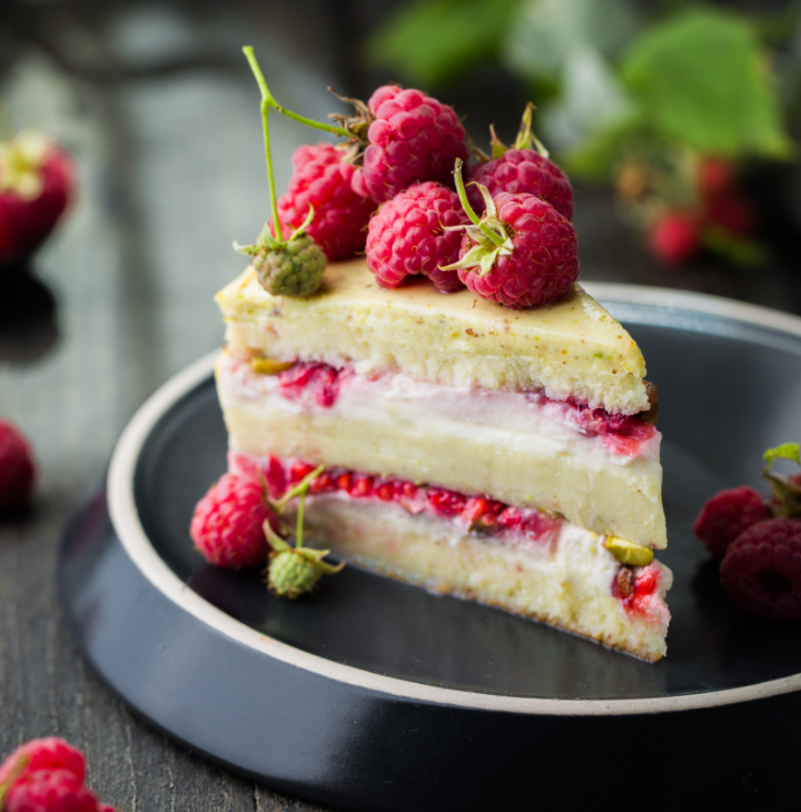 Image of a raspberry sandwich